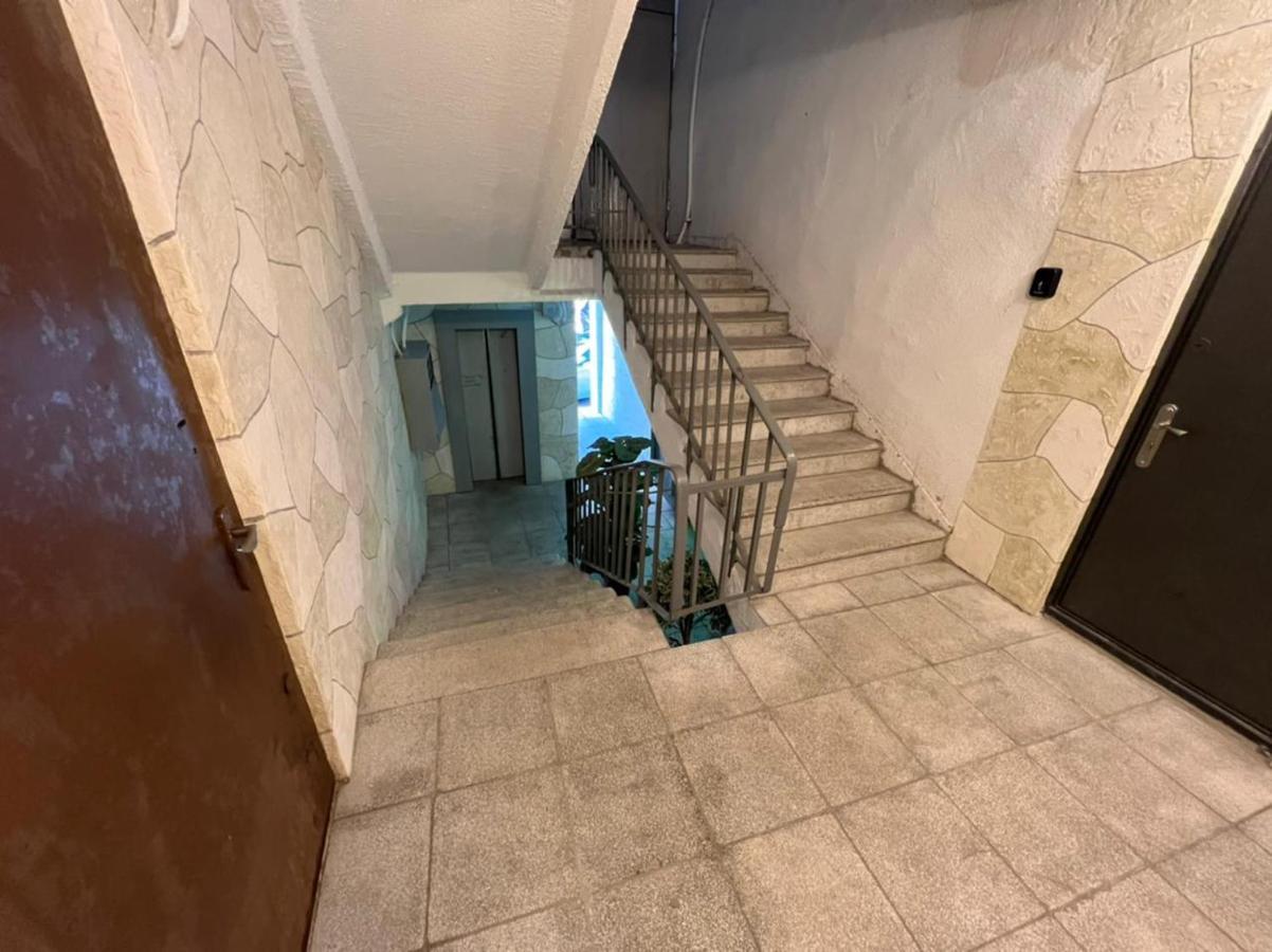 Central Park Apartments In Тбилиси Экстерьер фото
